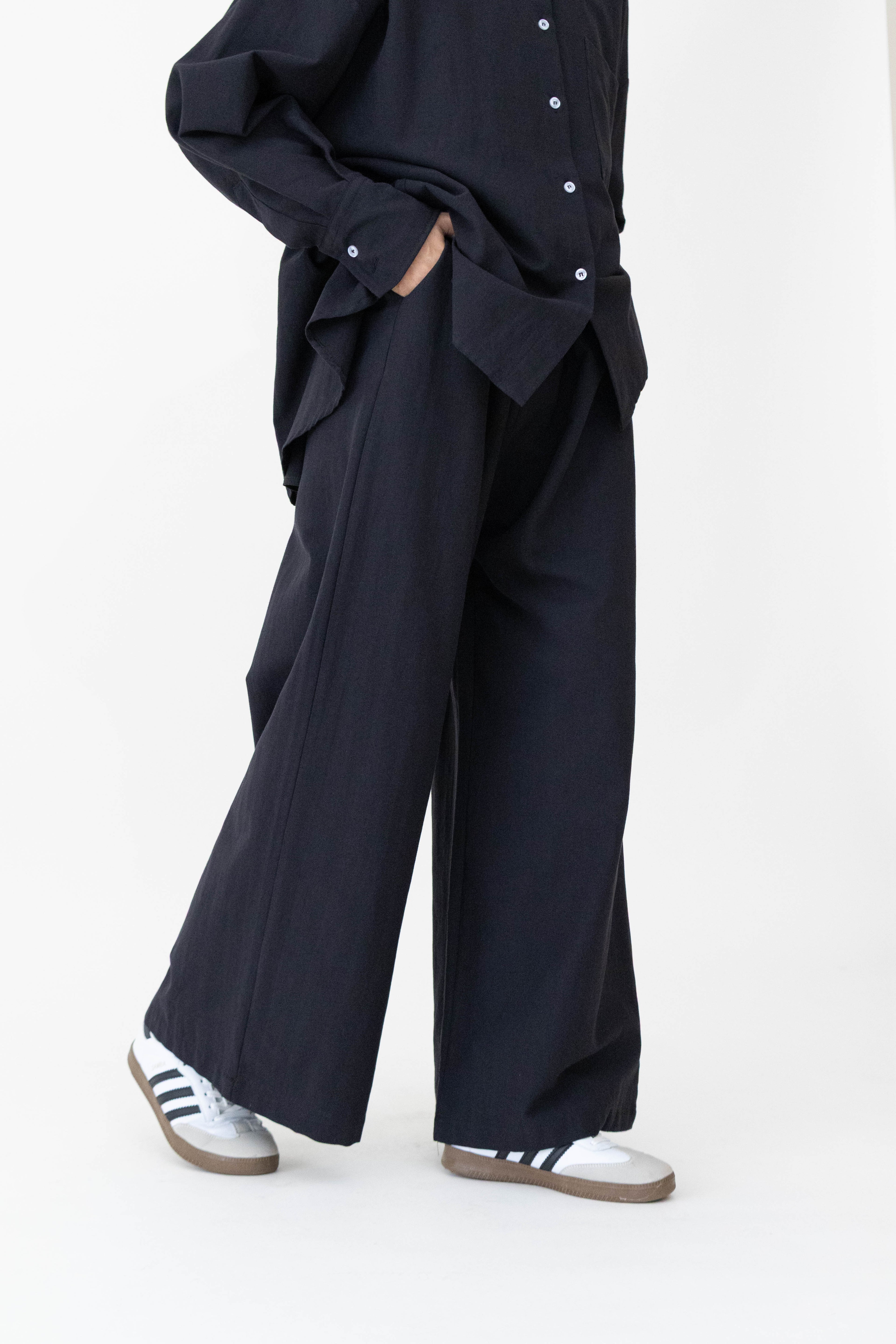 MELLOW LINEN PANTS ONLY