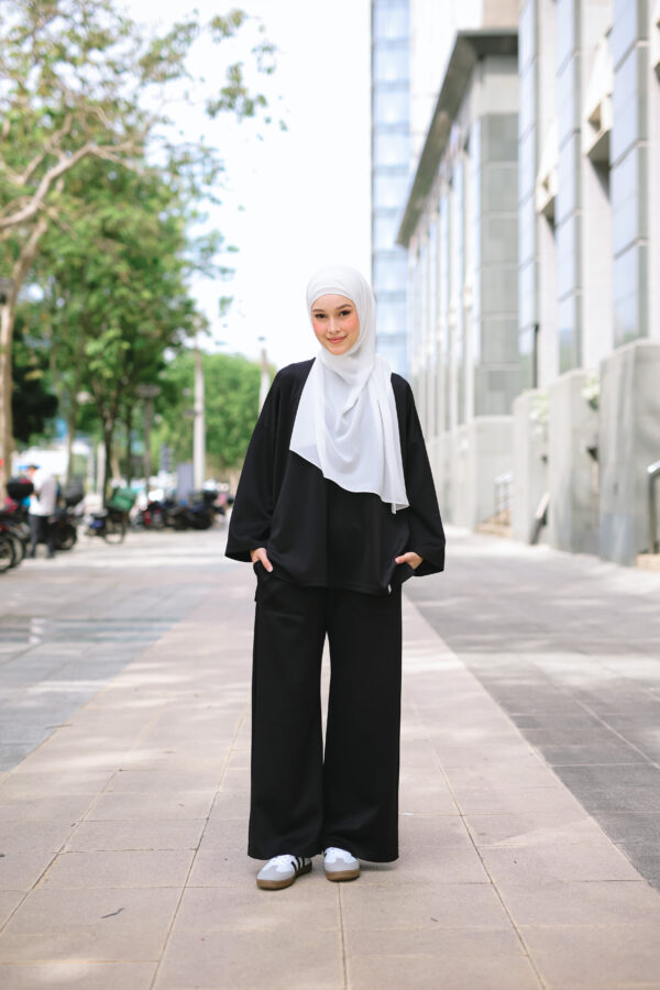 YUNA RELAXED SET - Image 7