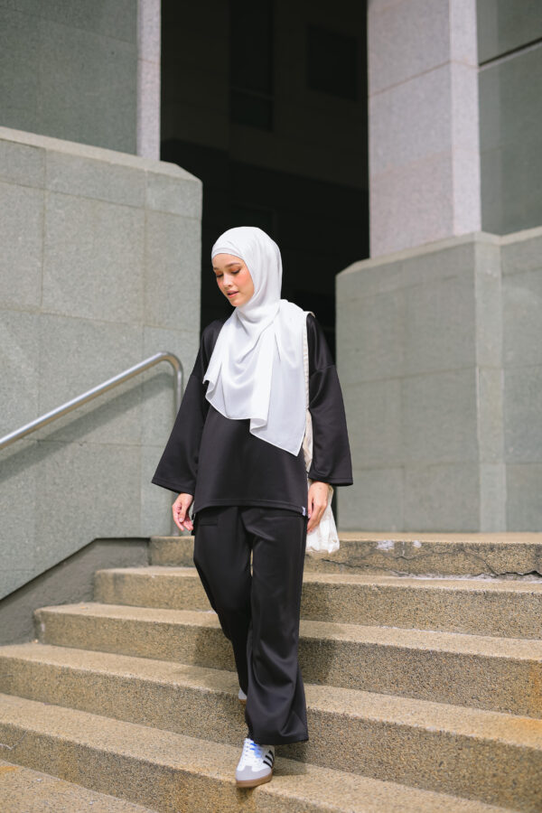YUNA RELAXED SET - Image 5