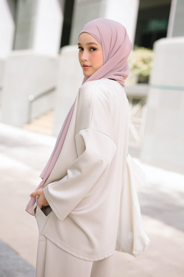 YUNA RELAXED SET - Image 10