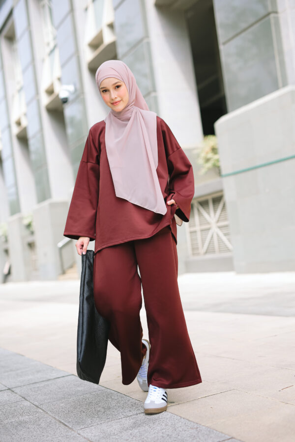 YUNA RELAXED SET