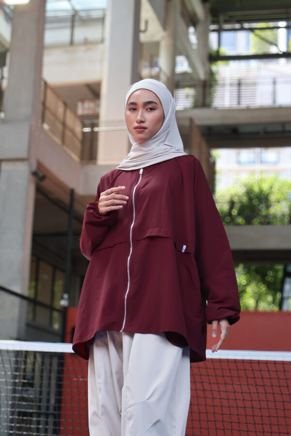SHE SPORTY WINDBREAKER