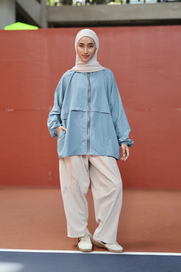 SHE SPORTY WINDBREAKER - Image 4