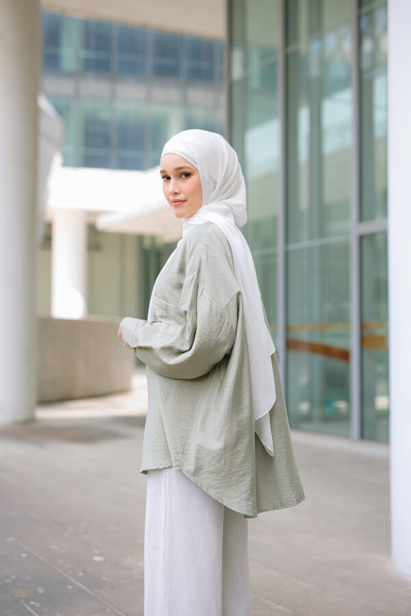 AARI BAGGY SHIRT - Image 3