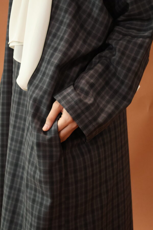 SORA CARDI LONG TOP - Image 12