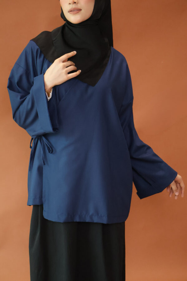 AKIRA WRAP TOP - Image 5